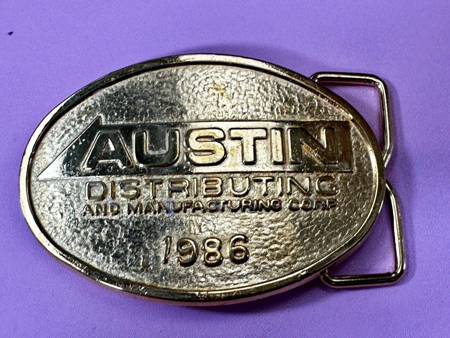 Austin Distributing and Manufacturing Corp VTG 1986 Advertisement RJ Belt Buckle