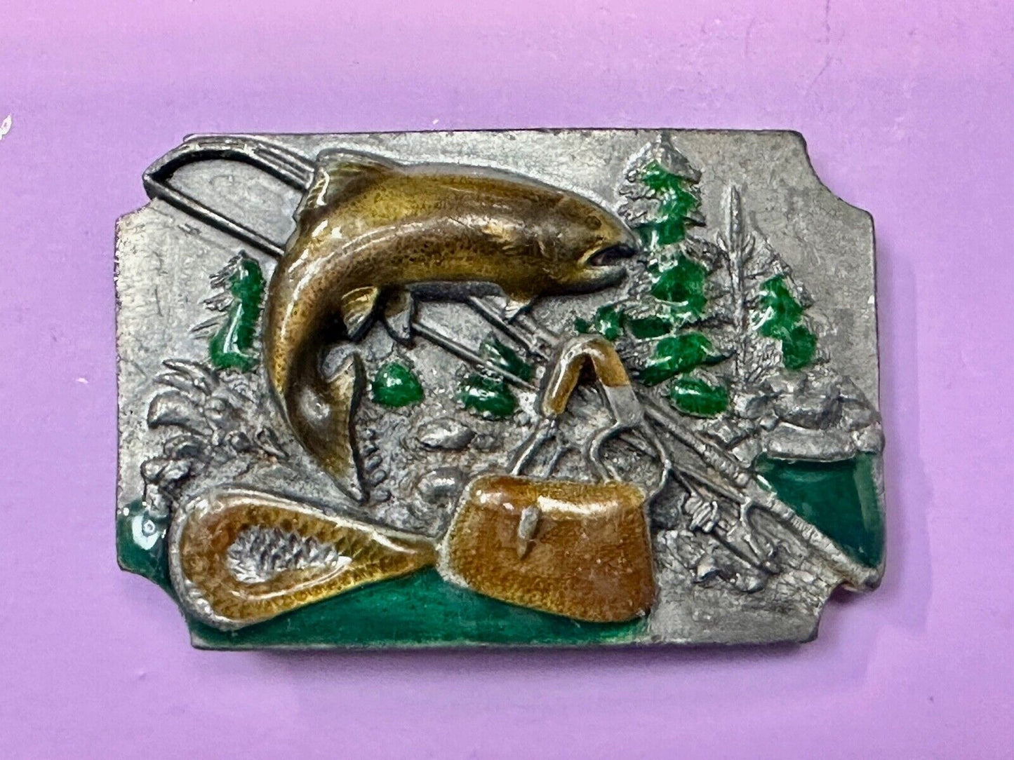 A bad day fishing is Better than a good day of working Vtg. Siskiyou Belt Buckle