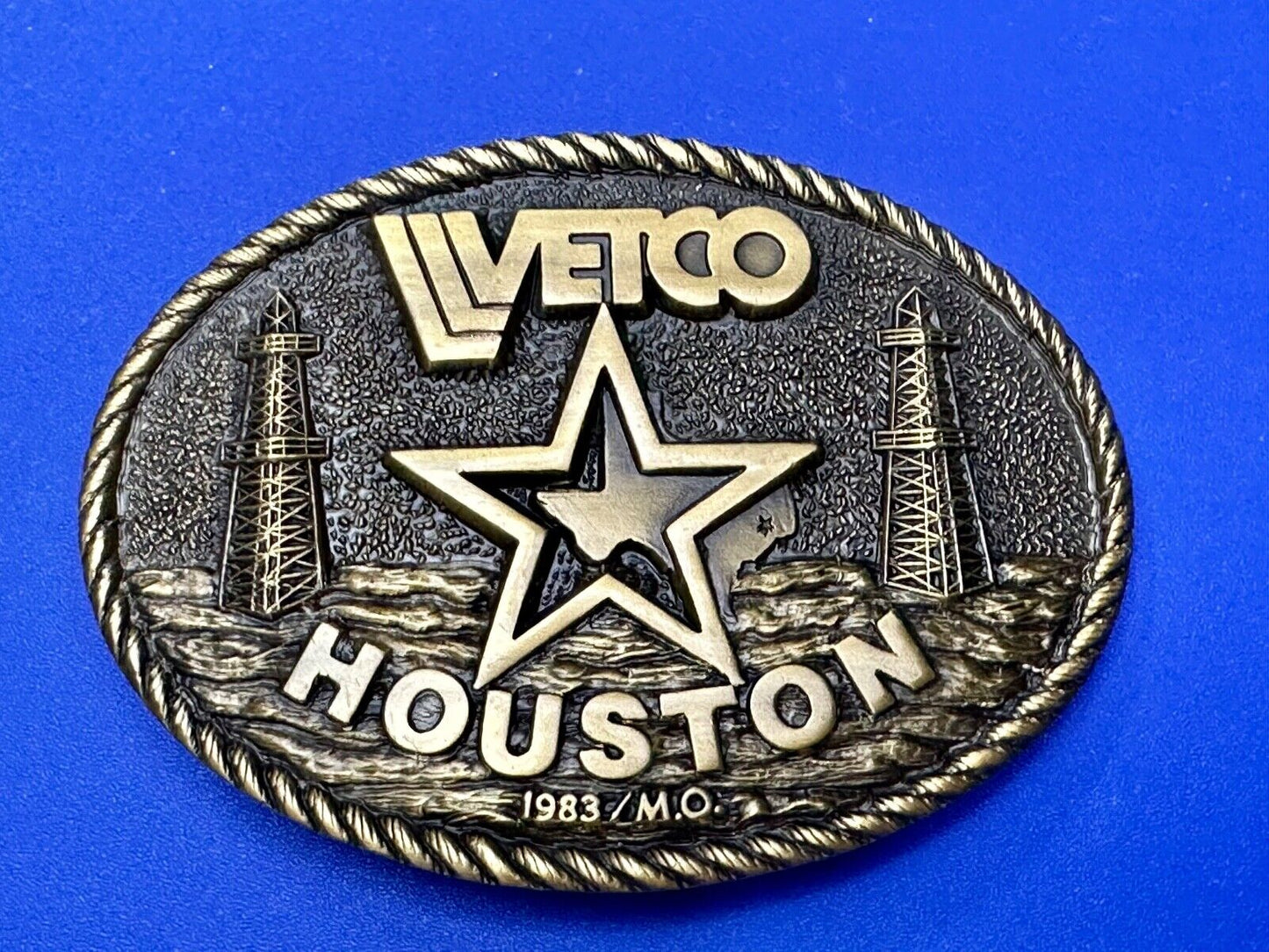 Vetco Texas Houston State Lone Star Oil Well Rig Vintage Brass Belt Buckle