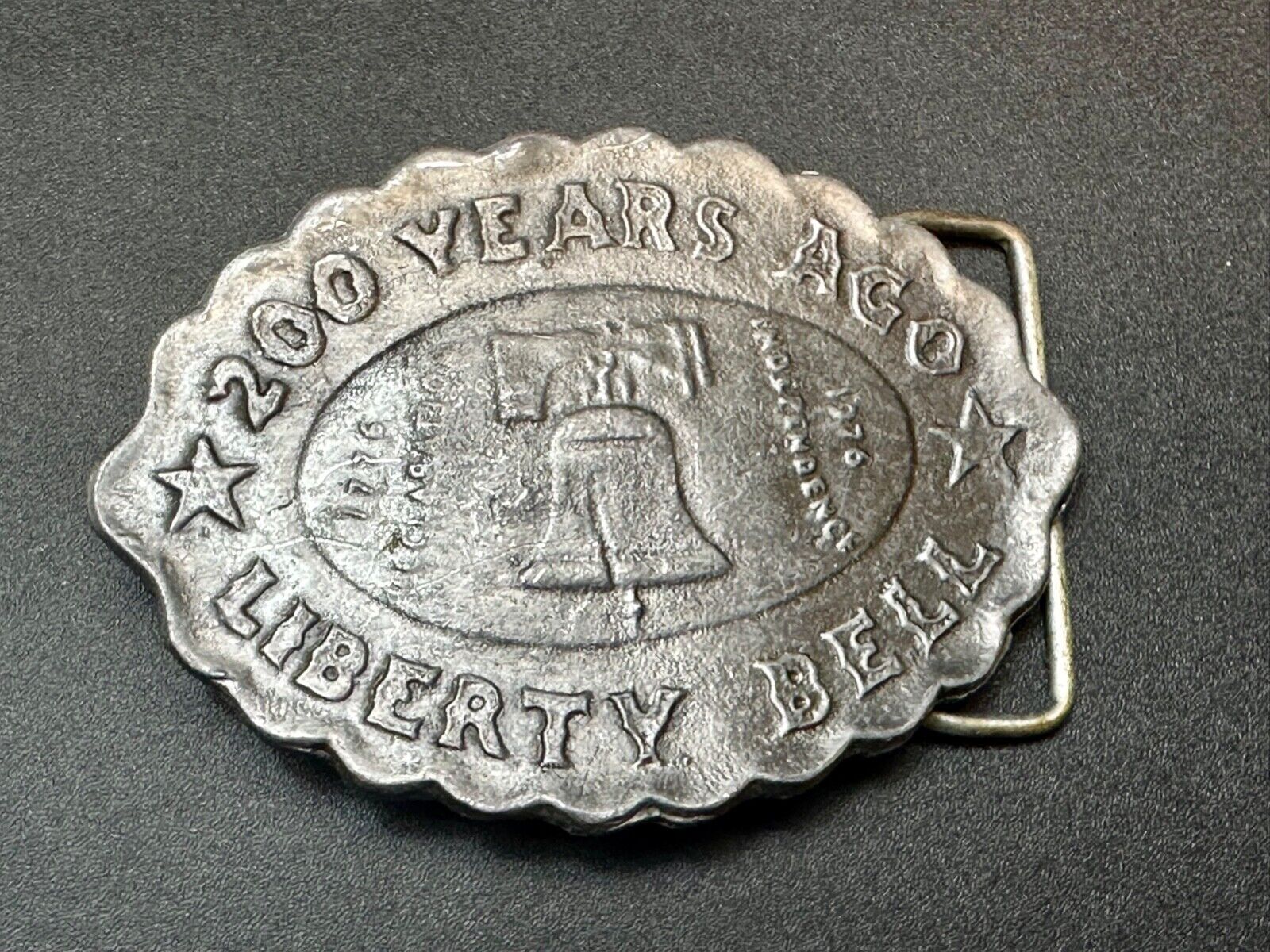 1776-1976 - 200 Years Ago Liberty Bell Patriotic America Belt Buckle