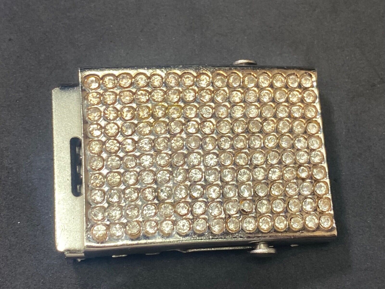 160 Clear Rhinestones Covering Silver Tone Belt Buckle 