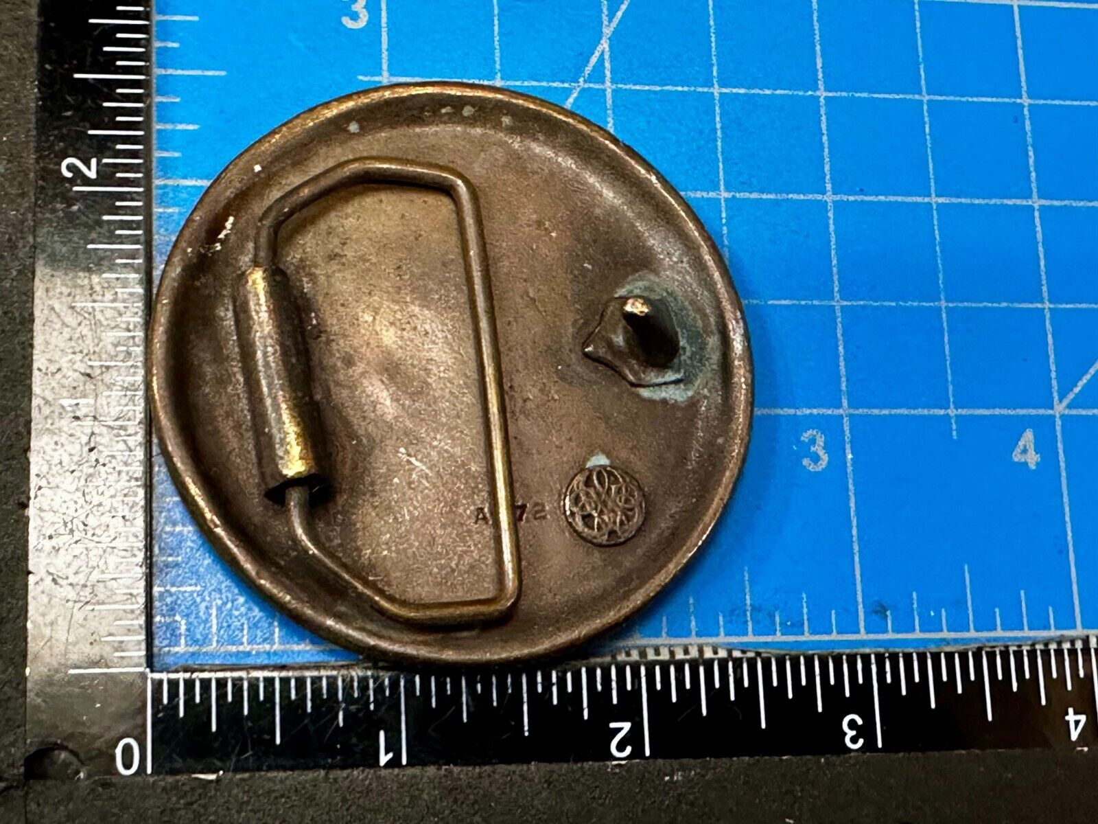 Village Scene Fiddle Miner Workers Bergamot Brass Works A-72 Belt Buckle