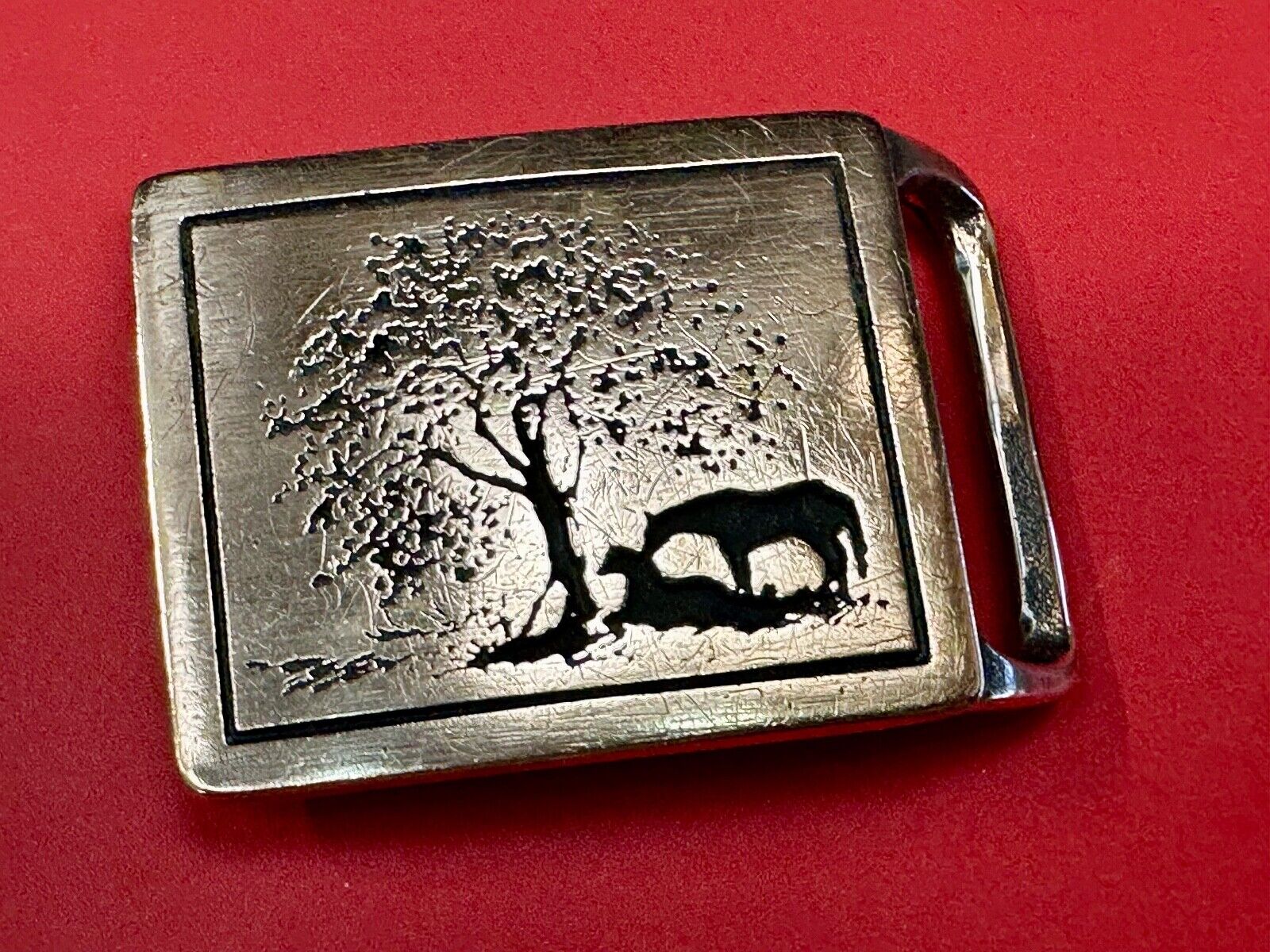 TWO HORSES TECH-ETHER GUILD Vintage art Horse lovers belt buckle