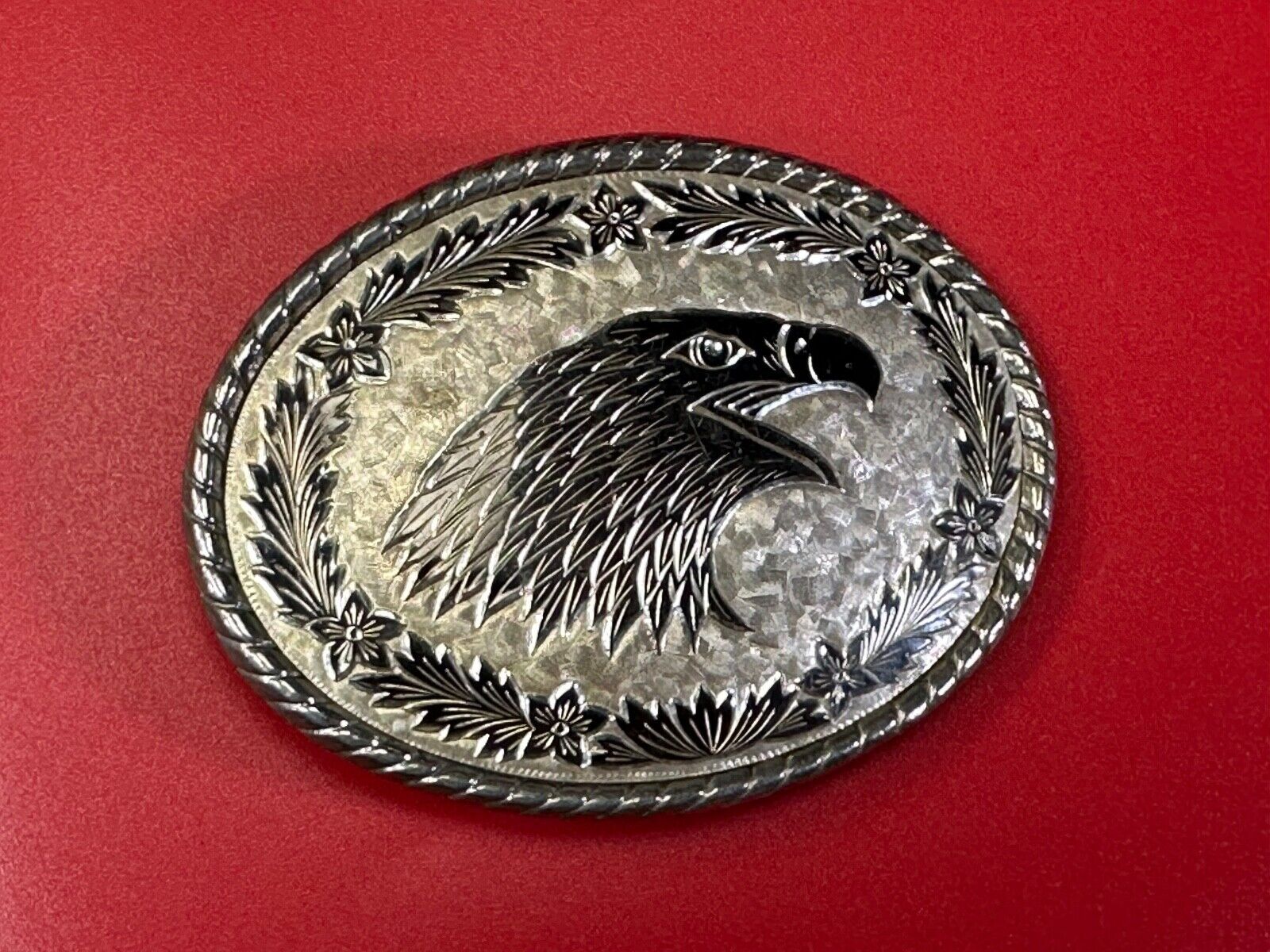 American Bald Eagle Bust profile, silver tone Etched belt buckle W Makers Mark