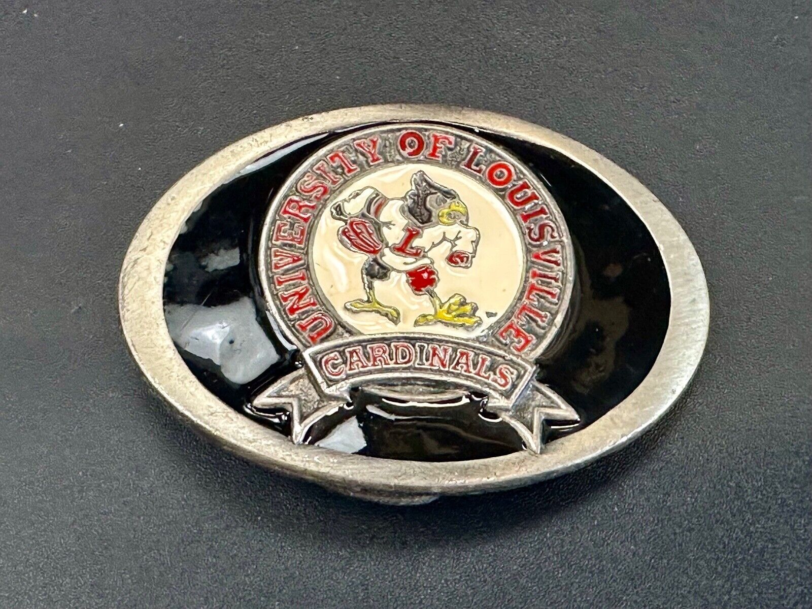 University of Louisville Cardinals Vintage 1992 Great American belt buckle Co.