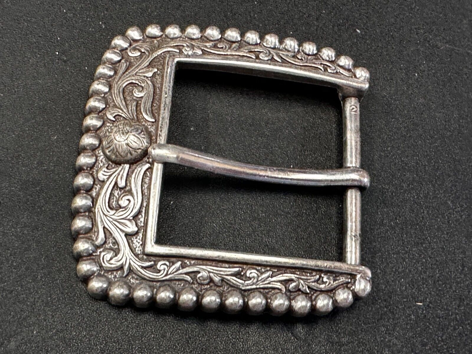 Ariat 2011 Ranger Style Detailed Flower Swirl Rope Outlined Belt Buckle
