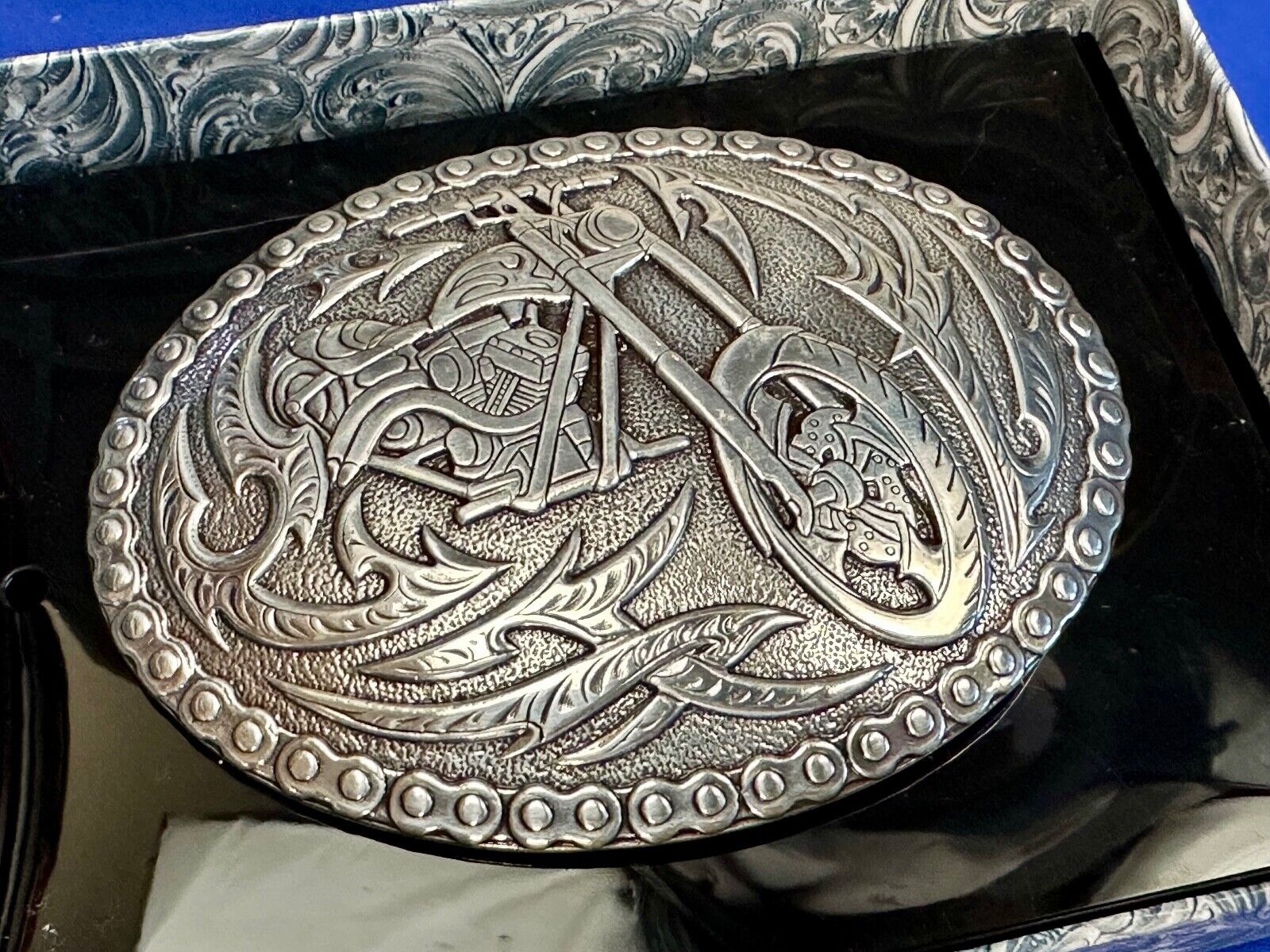 Biker Motorcycle Chopper Designed silver tone oval Crumrine Belt Buckle in box
