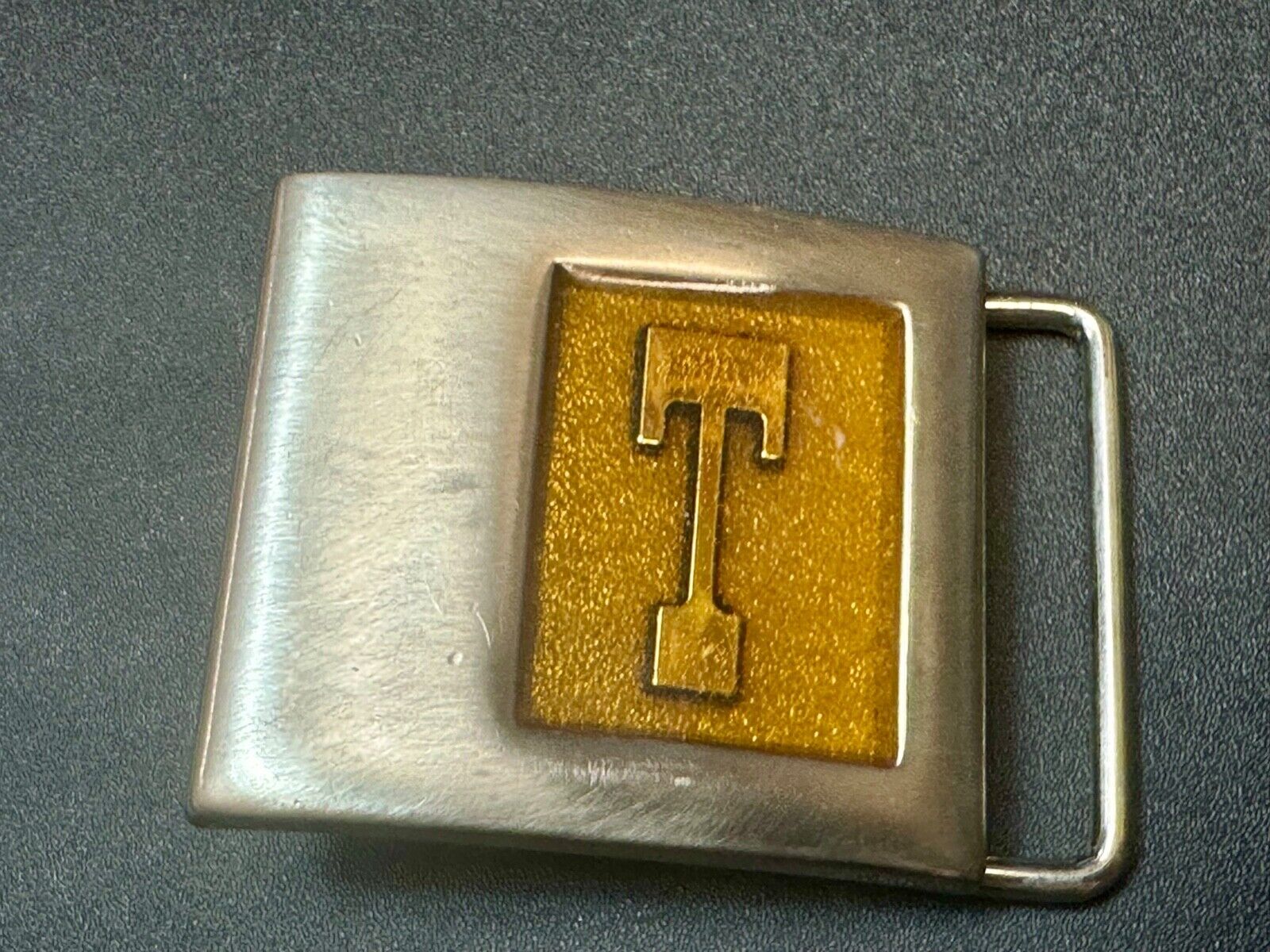Vintage  Lee N.Y. U.S.A. belt buckle Initial letter" T " accessory monogram