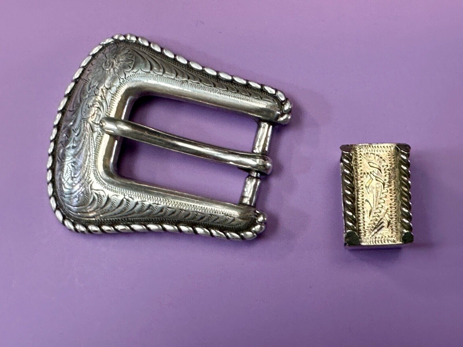 Two piece Ranger Set vintage 1996 silver tone buckle and keeper