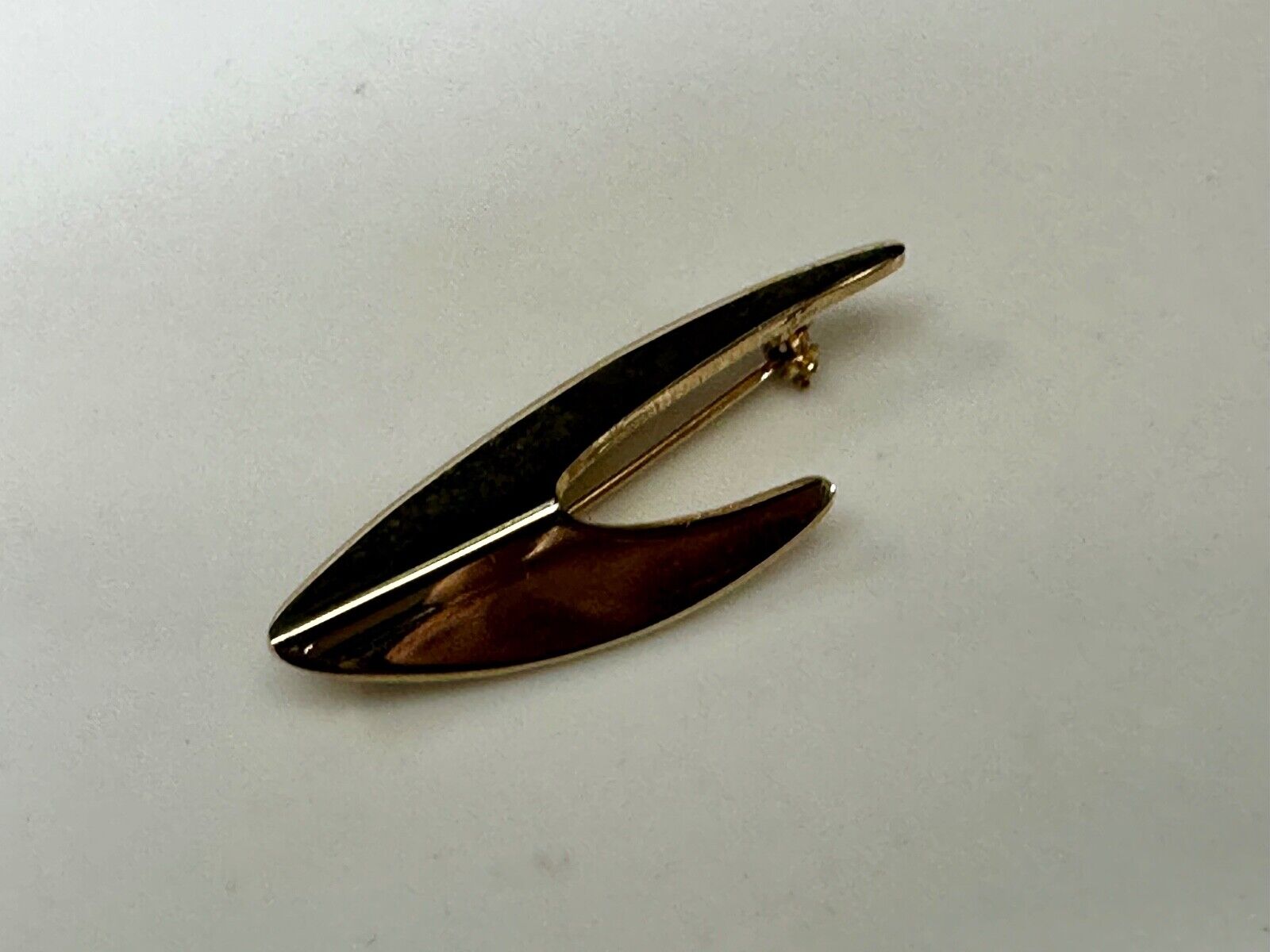 Unique Abstract Gold Tone Brooch Pin Vintage Signed Emmons