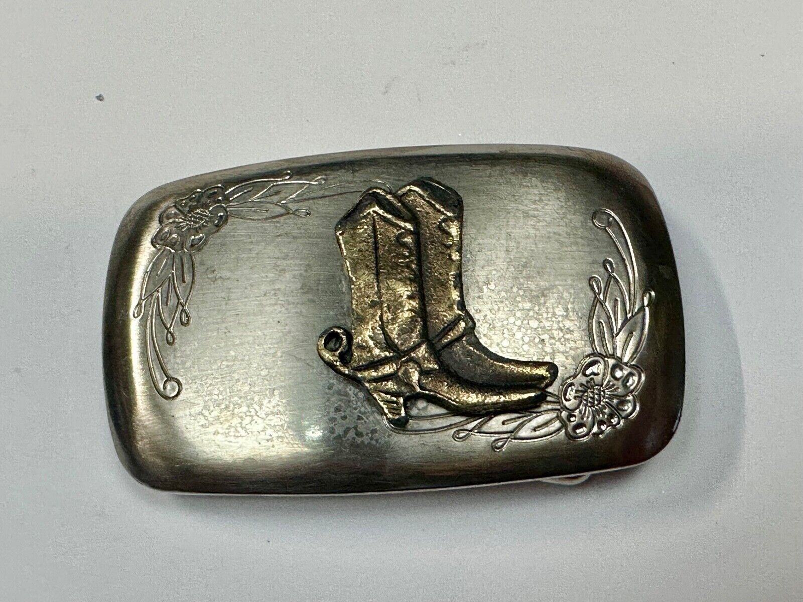 USA made Vintage Cowboy Boots - Western two tone belt buckle