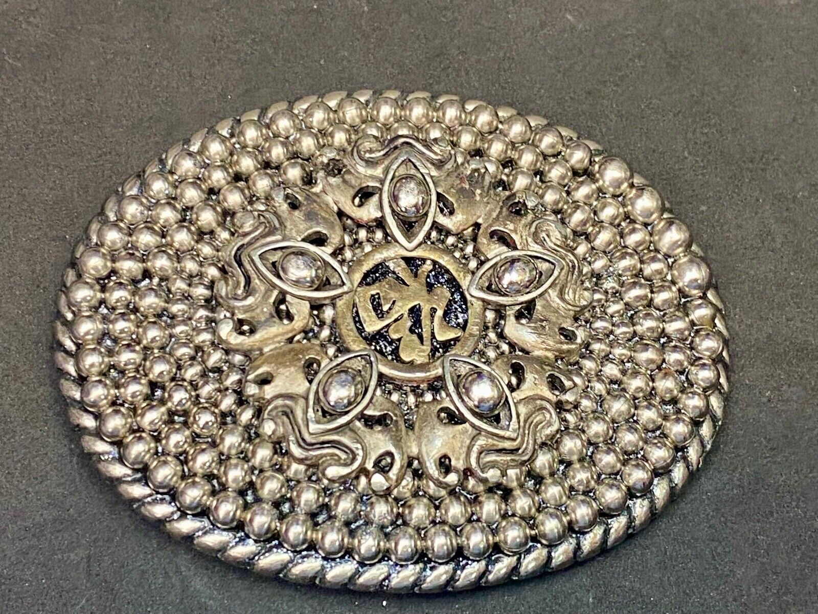 Unique Textured Silver Tone Metal Western Oval Belt Buckle 