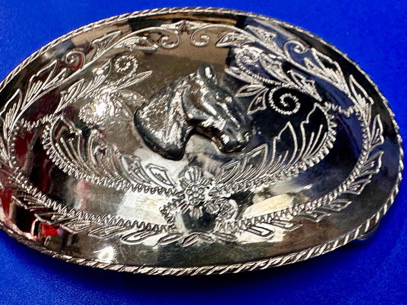 Vintage Horse Head Rodeo Flower Swirl Silver Tone Belt Buckle