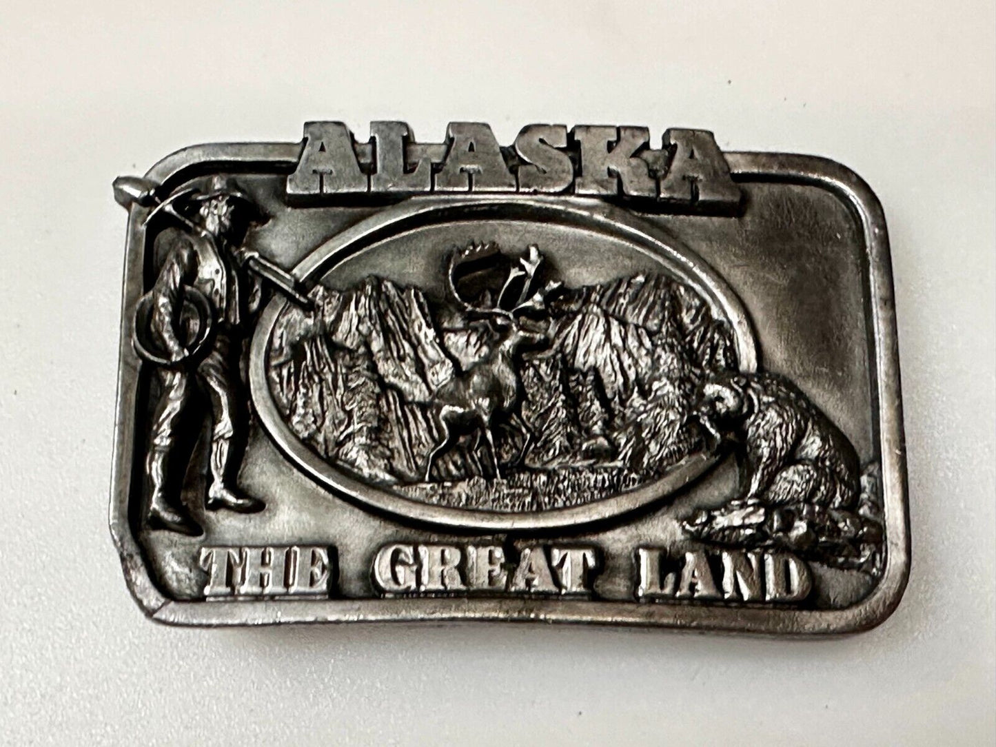 Alaska The Great Land -  Last Frontier State 1980's Siskiyou Pewter Belt Buckle