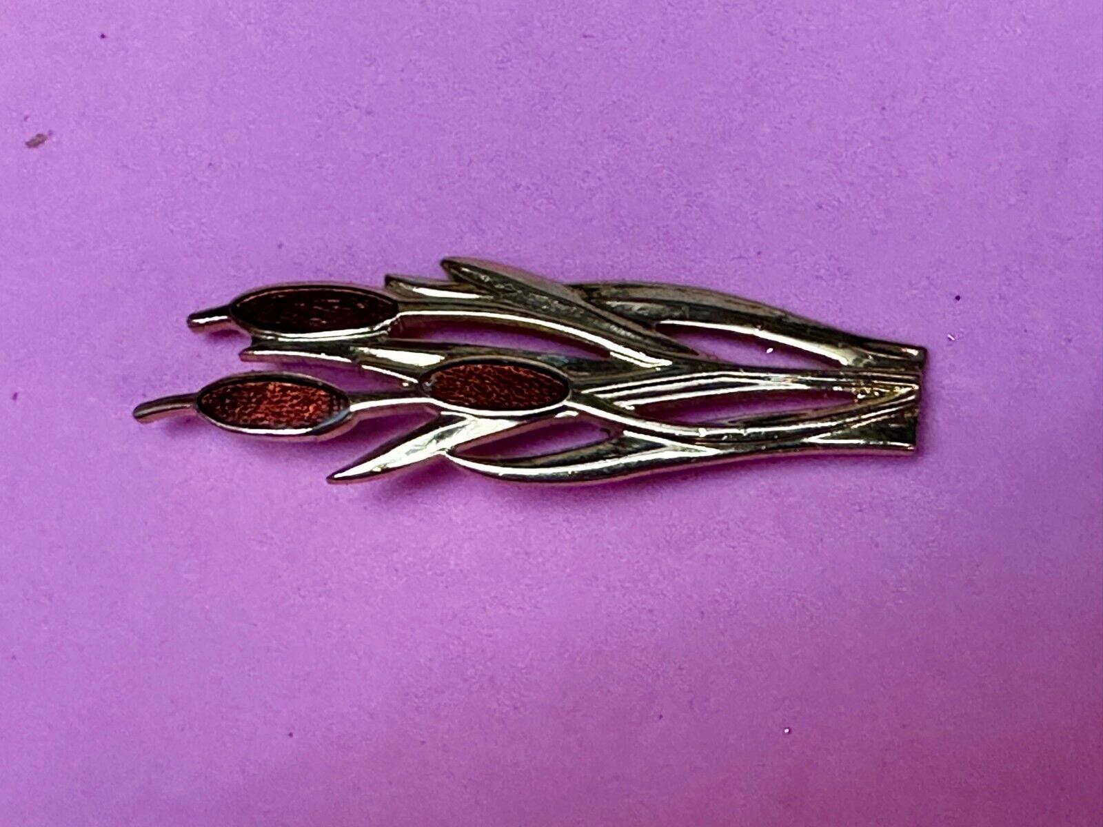 Beautiful Three Red Tulip Flower Gold Tone Vintage Brooch Pin - See Makers Mark!