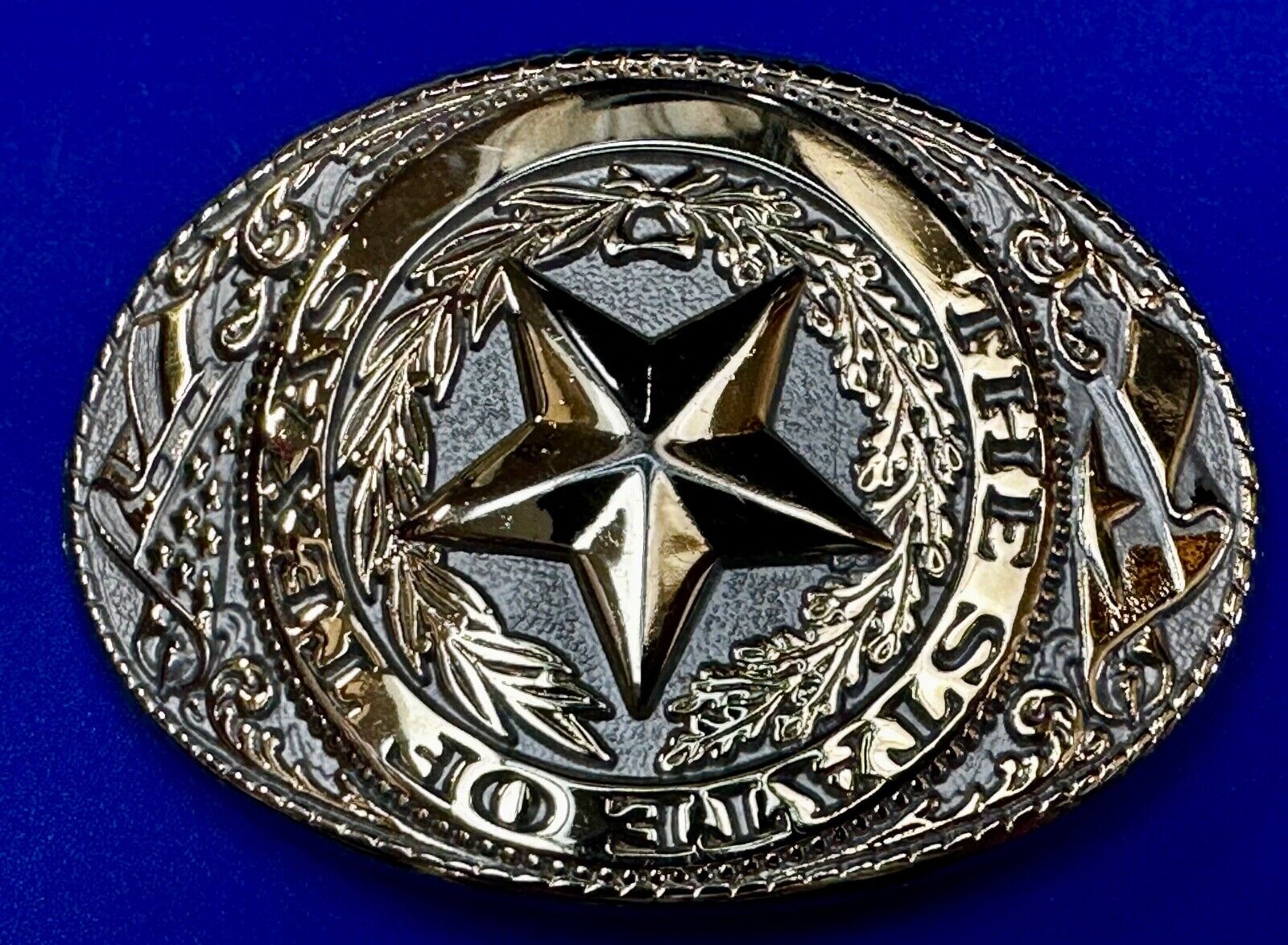 The Great State of Texas Star & Flag western Gold & White Color  Belt Buckle