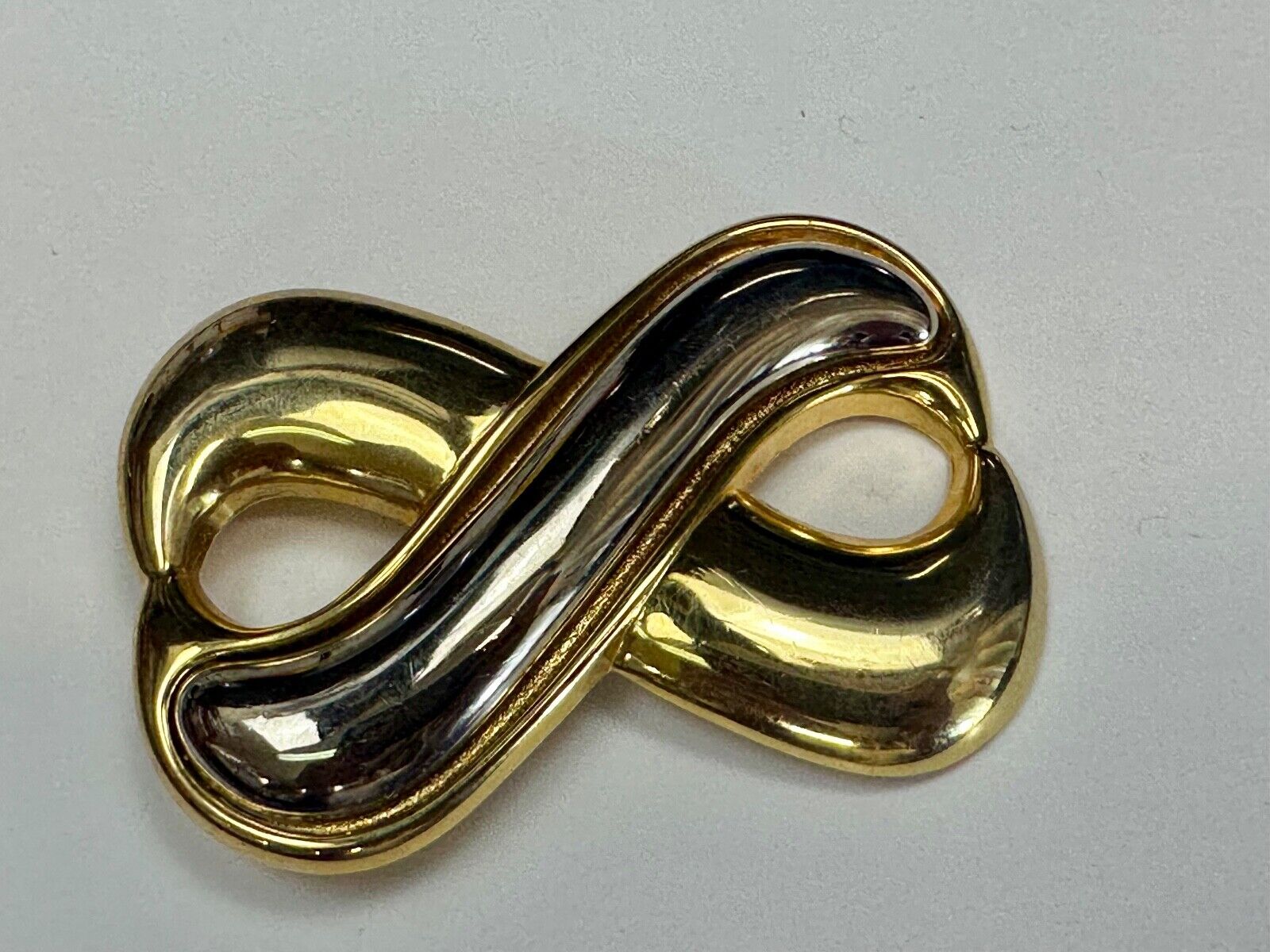 Vintage Day Lor signed gold & silver tone signed scarf shoe clip belt buckle