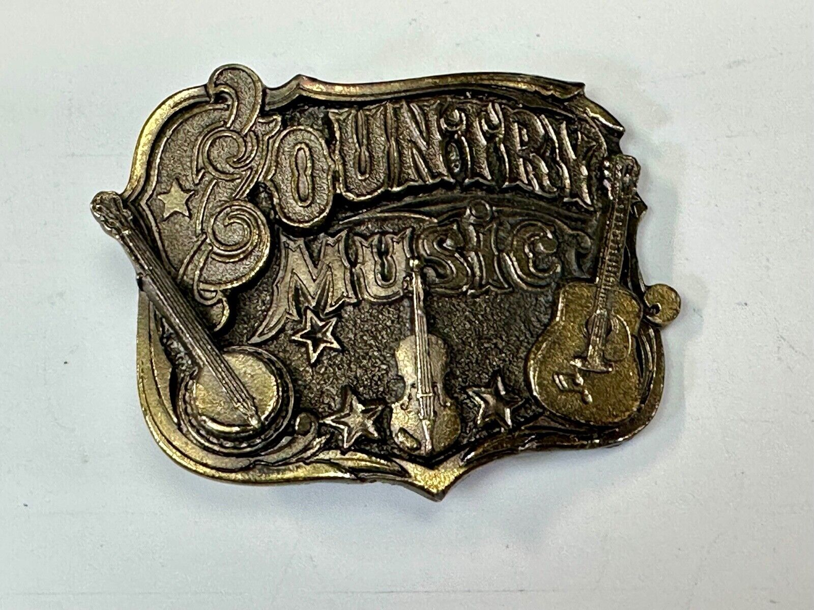 1982 COUNTRY MUSIC MUSICIAN BELT BUCKLE - THE GREAT AMERICAN BUCKLES