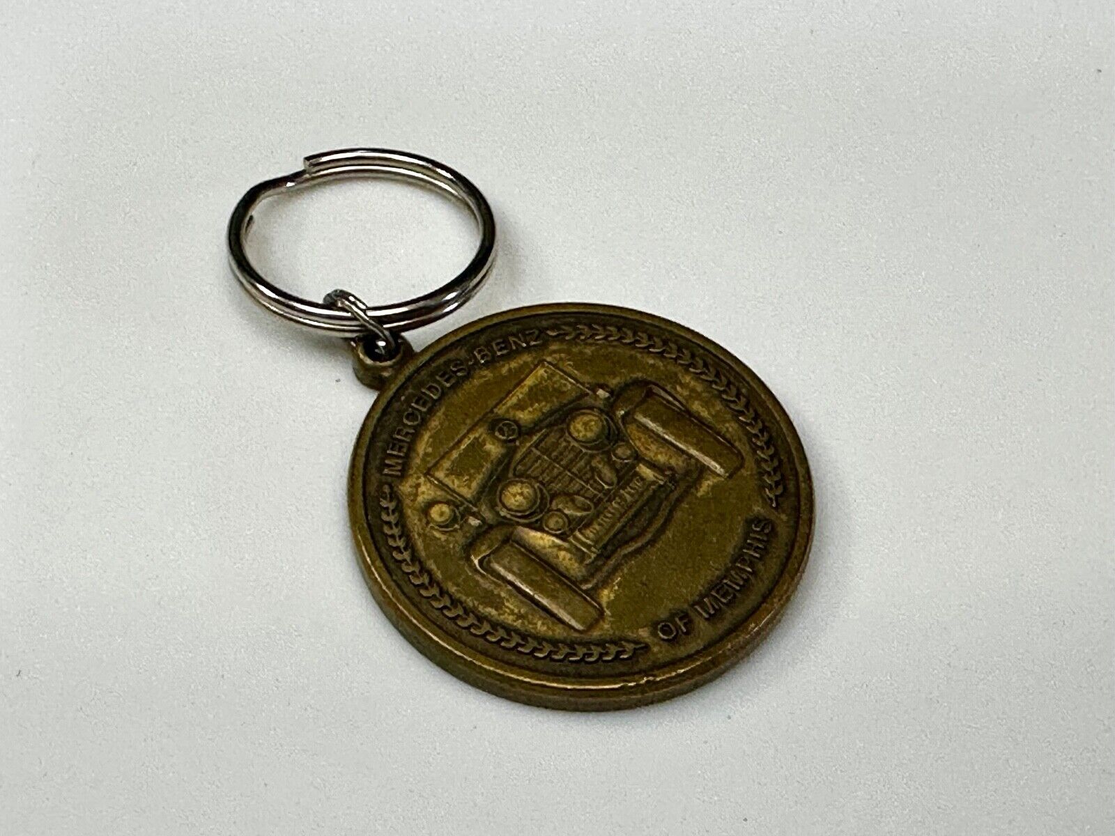 Mercedes Benz Of Memphis Keychain - Key Ring Chain Auto Car Dealers Collectable