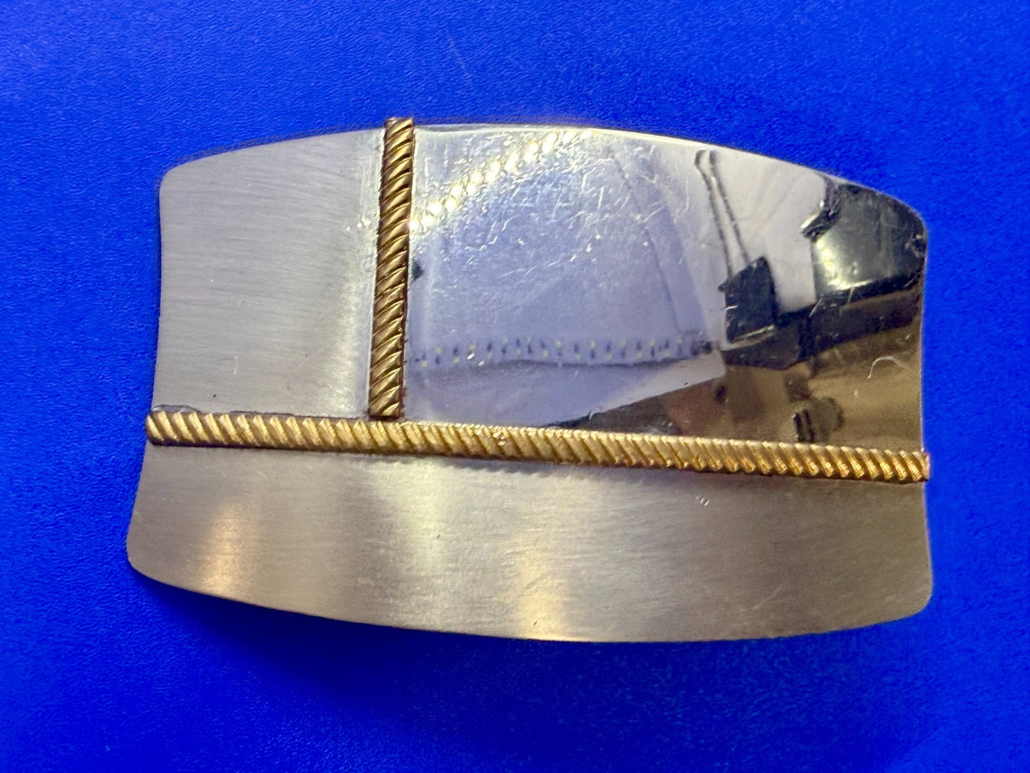 Vintage Gold Rope Design Reflective Nickel Silver Belt Buckle