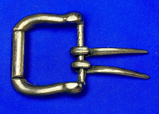 Vintage dual arm  silver toned belt buckle stamped pantera 1610