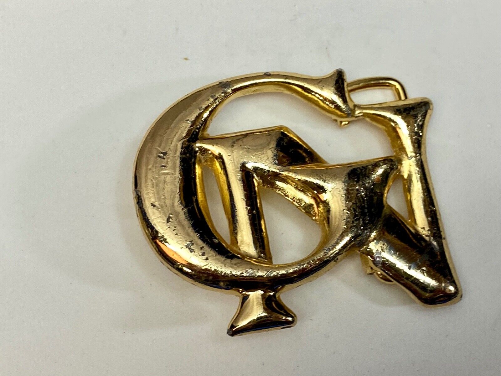 Unknown To Me, Gold Tone Letters Gn Or Cn Cut Out Belt Buckle 