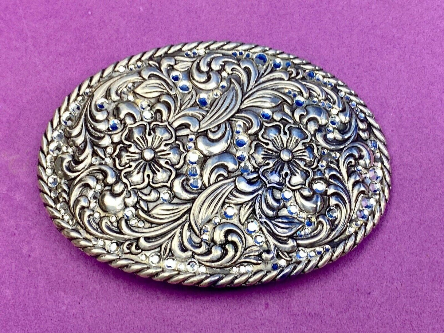 Vintage Flower Swirl Belt Buckle Floral patterns with rhinestone accents 
