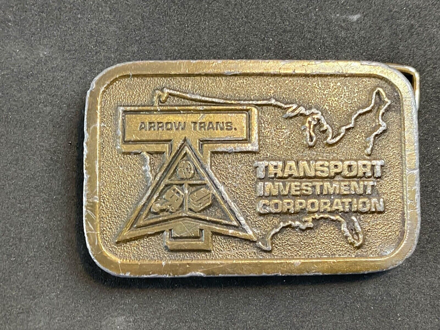 Arrow Transport investment corp. belt buckle by hitline