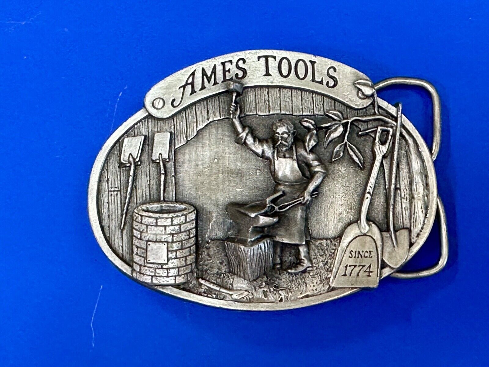 Ames Tools Co America's oldest! since 1774 Vintage 1981 belt buckle