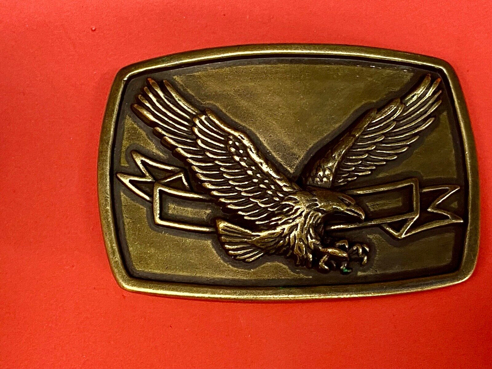 American Eagle Flying Diving Hunting Belt Buckle With Award Ribbon Scroll 