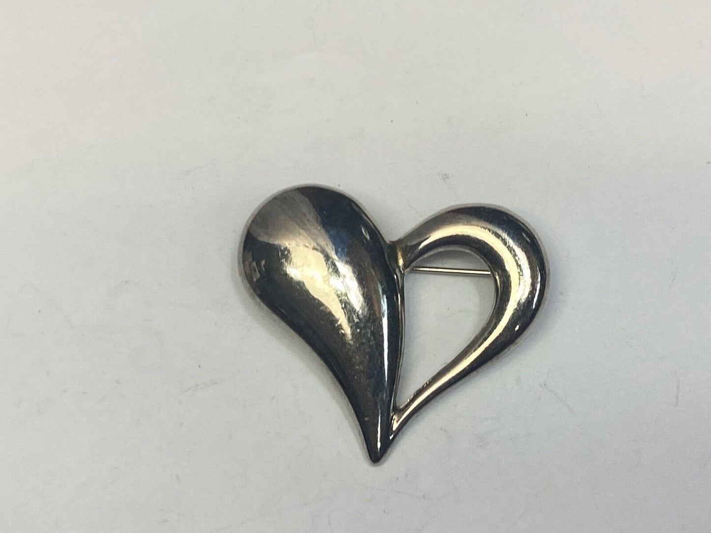 1" Puffed Heart Shaped Sterling Silver 925 Vintage Brooch 