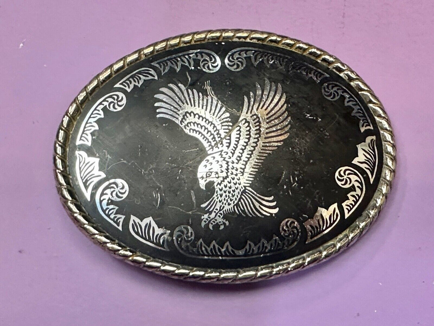 American Eagle black & silver tone Mixed metal vintage belt buckle marked W