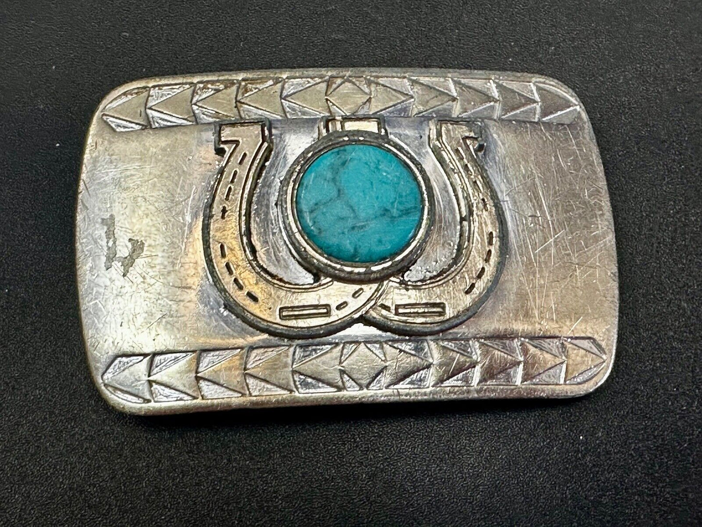 Turquoise Stone centerpiece Western Belt Buckle w/Lucky Dual Horseshoe Surround