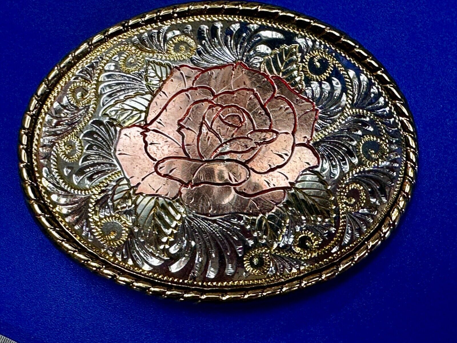 Beautiful Rose Small Etched Flower Swirl Design Vintage Belt Buckle W USA Made