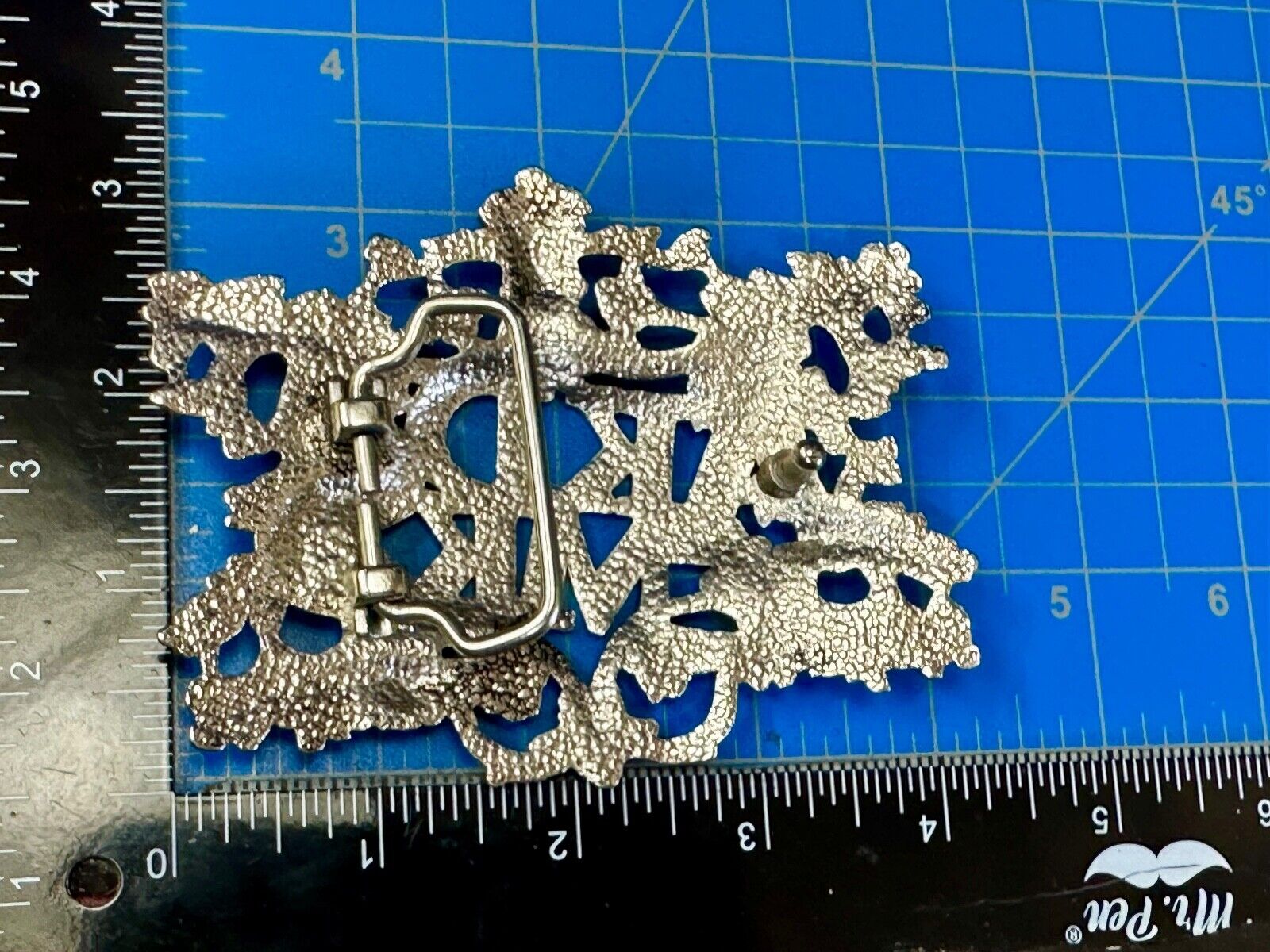 AKDMKS Large Hip Hop Y2K Streetwear Silver Color Ornate see through Belt Buckle