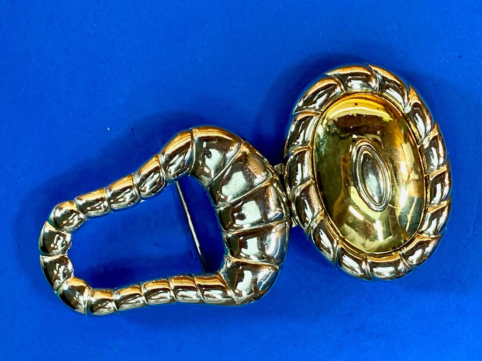 Two Piece - Gold Tone Belt Buckle By Damebelt