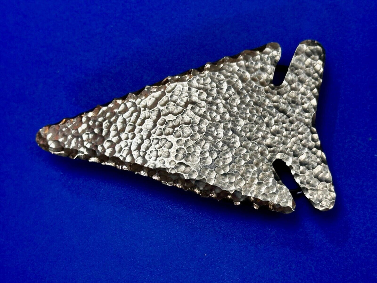Arrow Head Textured Artisan Cast Made Native Indian Art Figural Belt Buckle