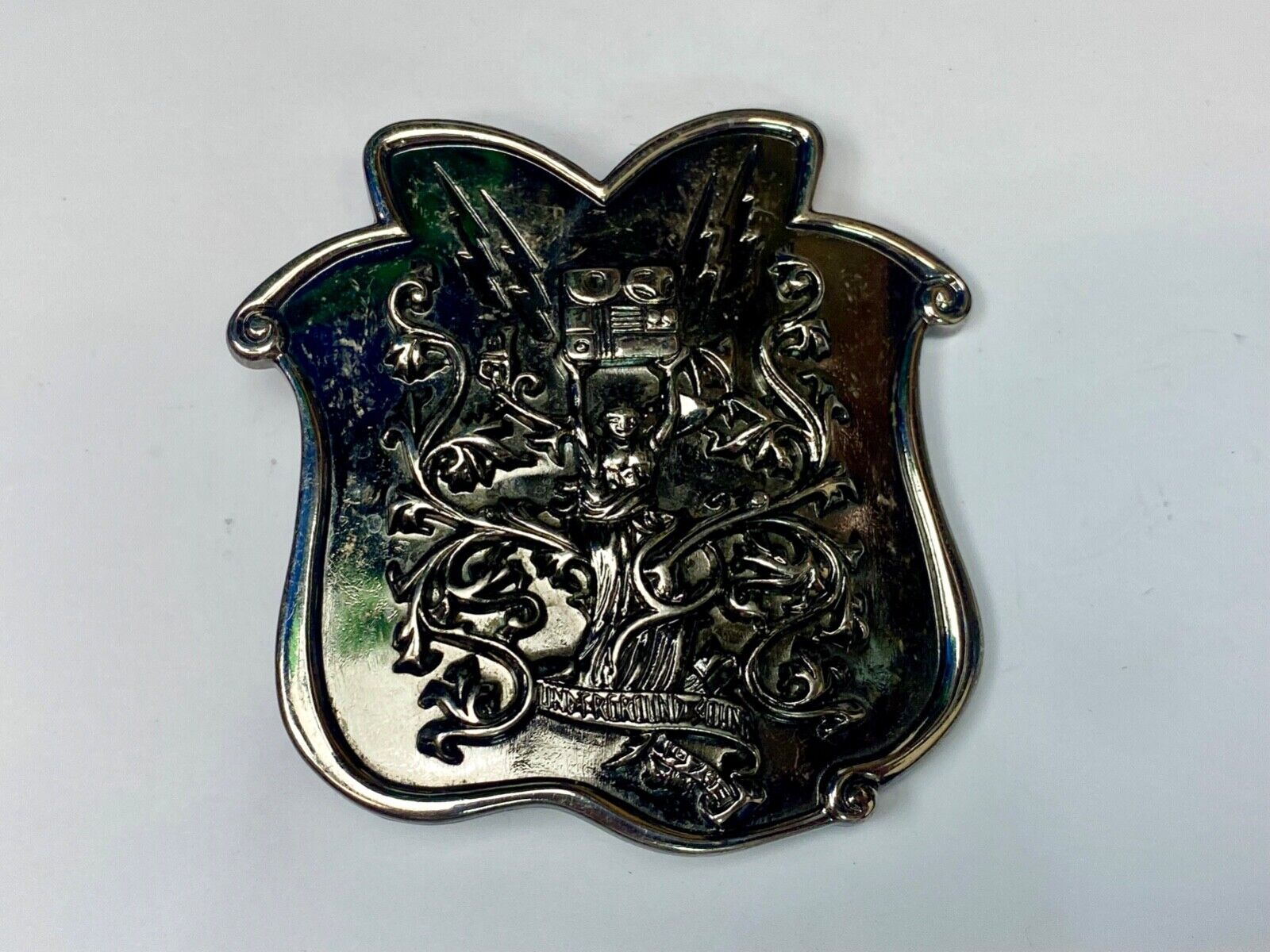 Unknown To Me, Gothic? Woman Lightning Bolts  Flower Shaped Belt Buckle