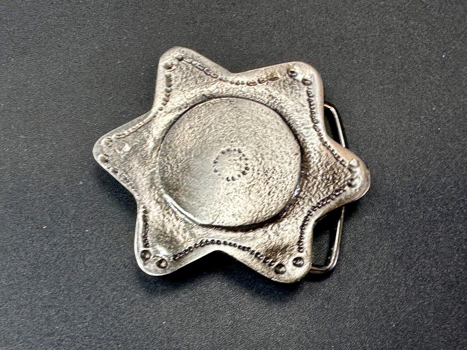 Abstract STAR Cutout 2.5" wide silver tone sheriff badge shaped belt buckle
