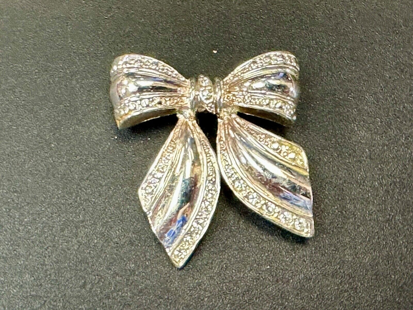 AAI Signed Vintage Brooch Pin 1.5” Bow Crystal Rhinestones Silver Tone