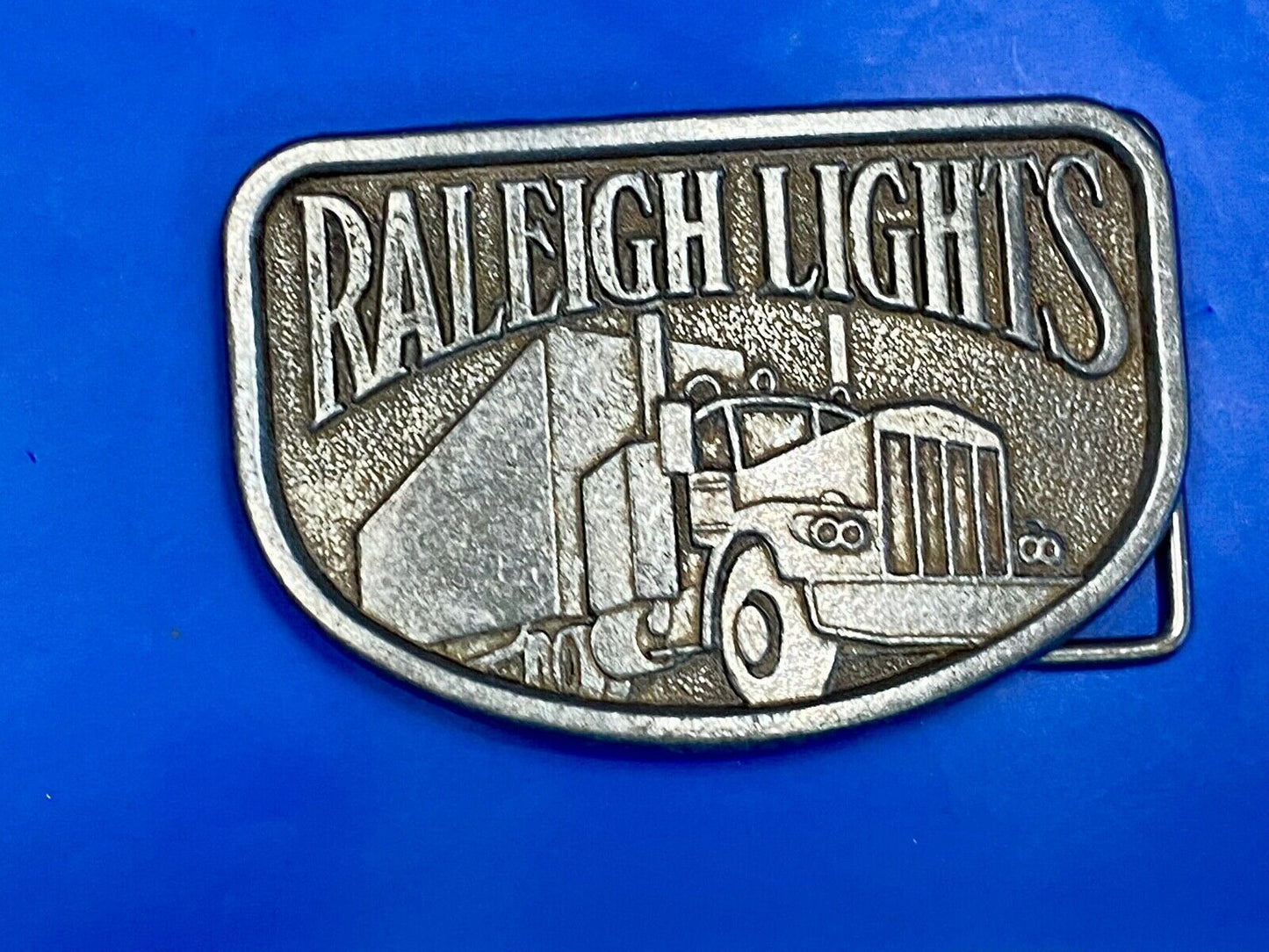 1970S Vintage Raleigh Lights Cigarettes Tobacco Semi Truck Trucker Belt Buckle