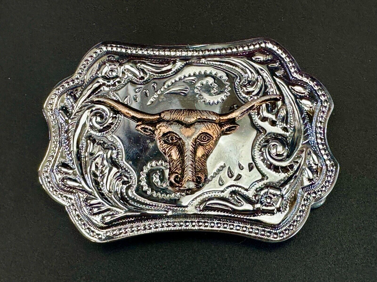 Texas Longhorn Steer Cowboys Vintage two tone belt buckle
