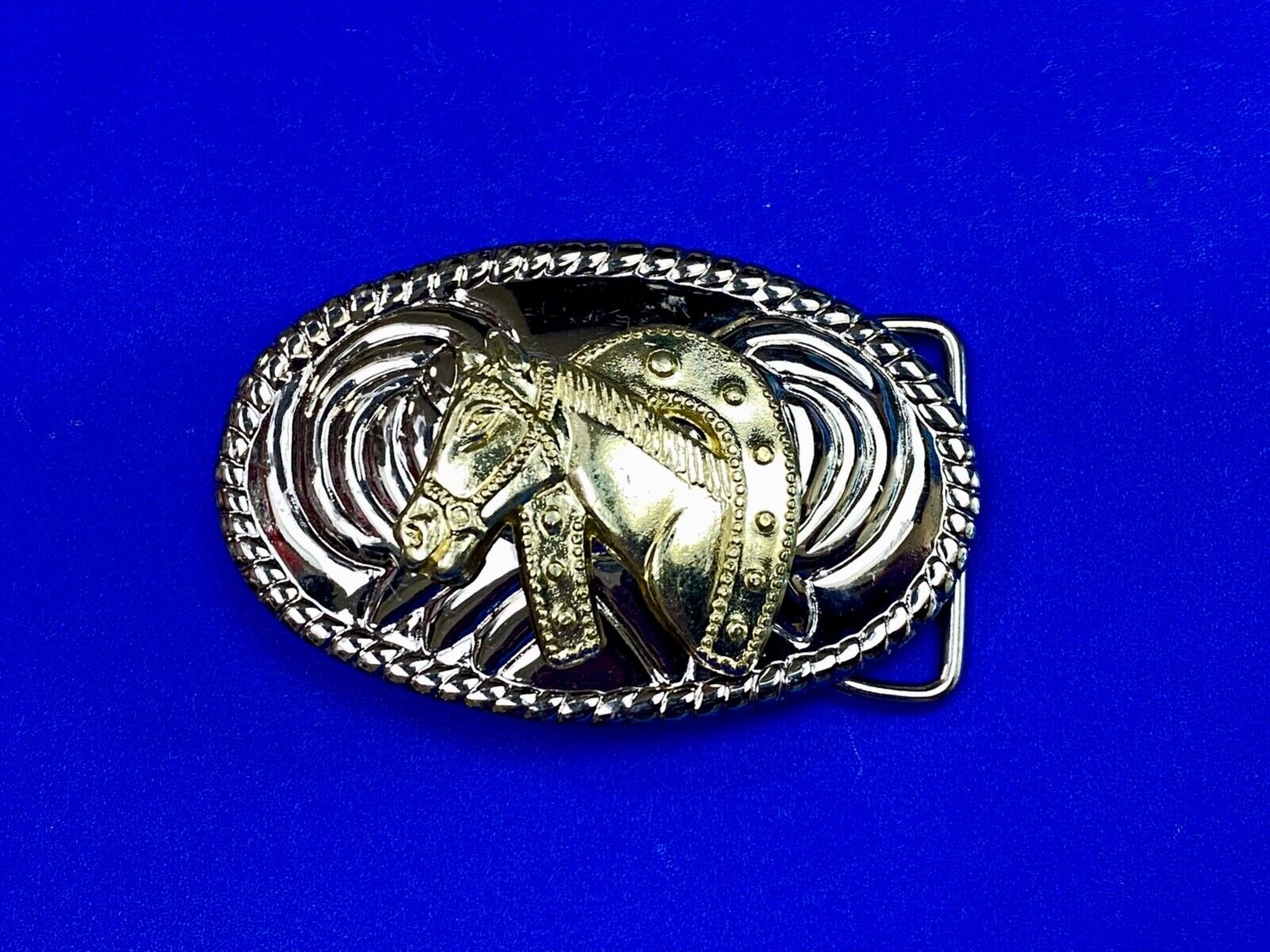 Vintage horse head through lucky horseshoe mixed metal western small belt buckle