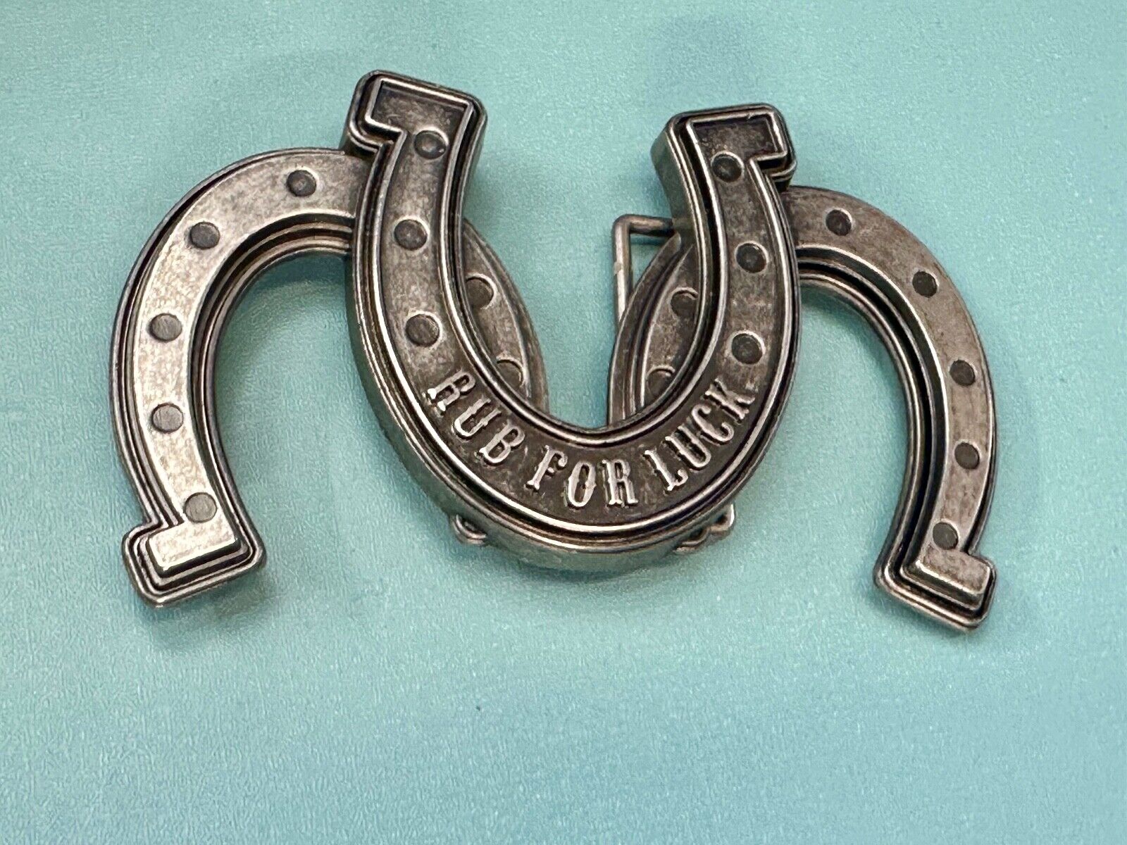 Triple trio horseshoes lucky Novelty belt buckle RUB FOR LUCK horse shoe