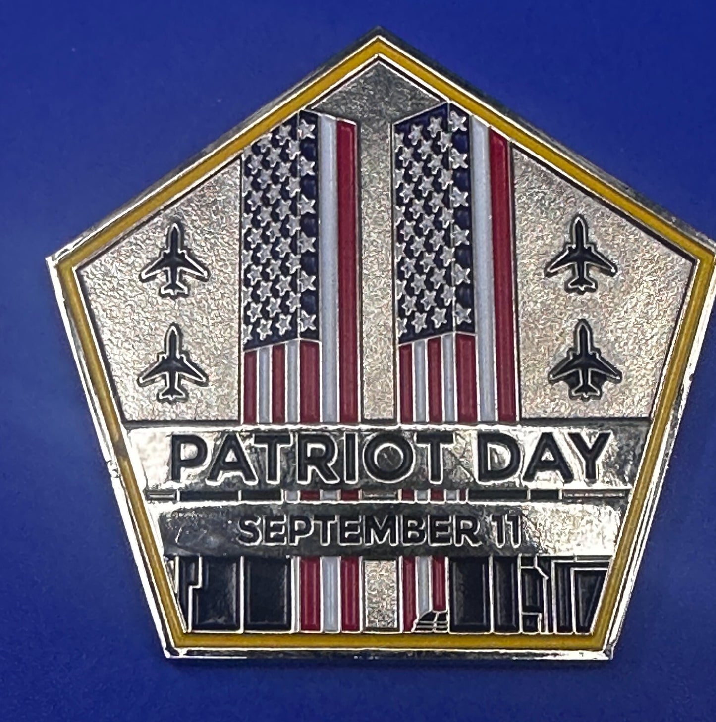 United We Stand Never Forget Patriot Day September 11 Collectors Challenge Coin 