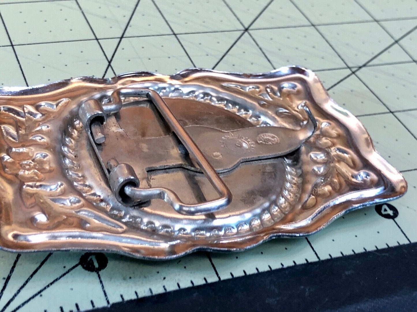 vintage made in Mexico - unknown makers mark silver centerpiece USA belt buckle 