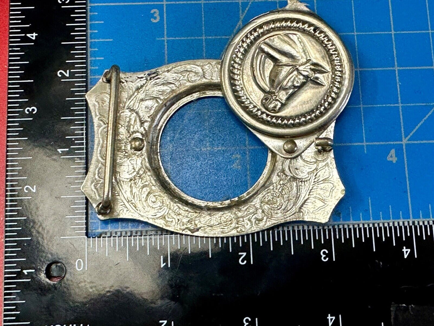vintage Horse head - Moving Round Blank Coin Style Centerpiece belt buckle