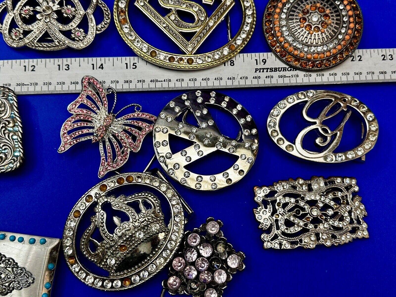22 Bulk Lot Junk Drawer Grab Bag of REPAIR Belt Buckle - Missing Rhinestone's