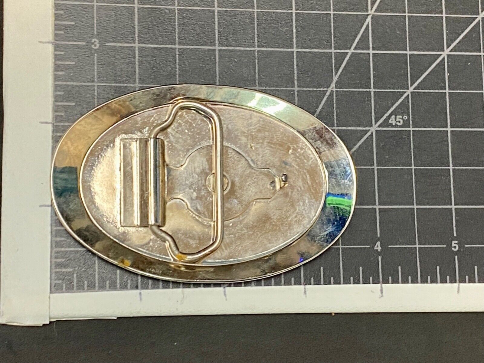 Beautiful Engraved Western Oval Flower Pattern Belt Buckle