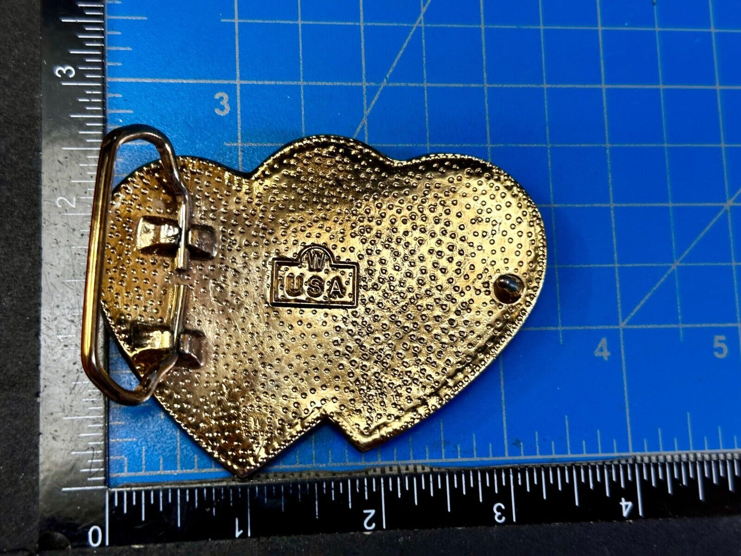 Twin Dual Hearts Flower Swirl Floral Theme Etched Western Belt Buckle W USA